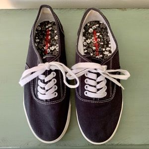 Mossimo Navy Lace Up Classic Canvas Sneaker